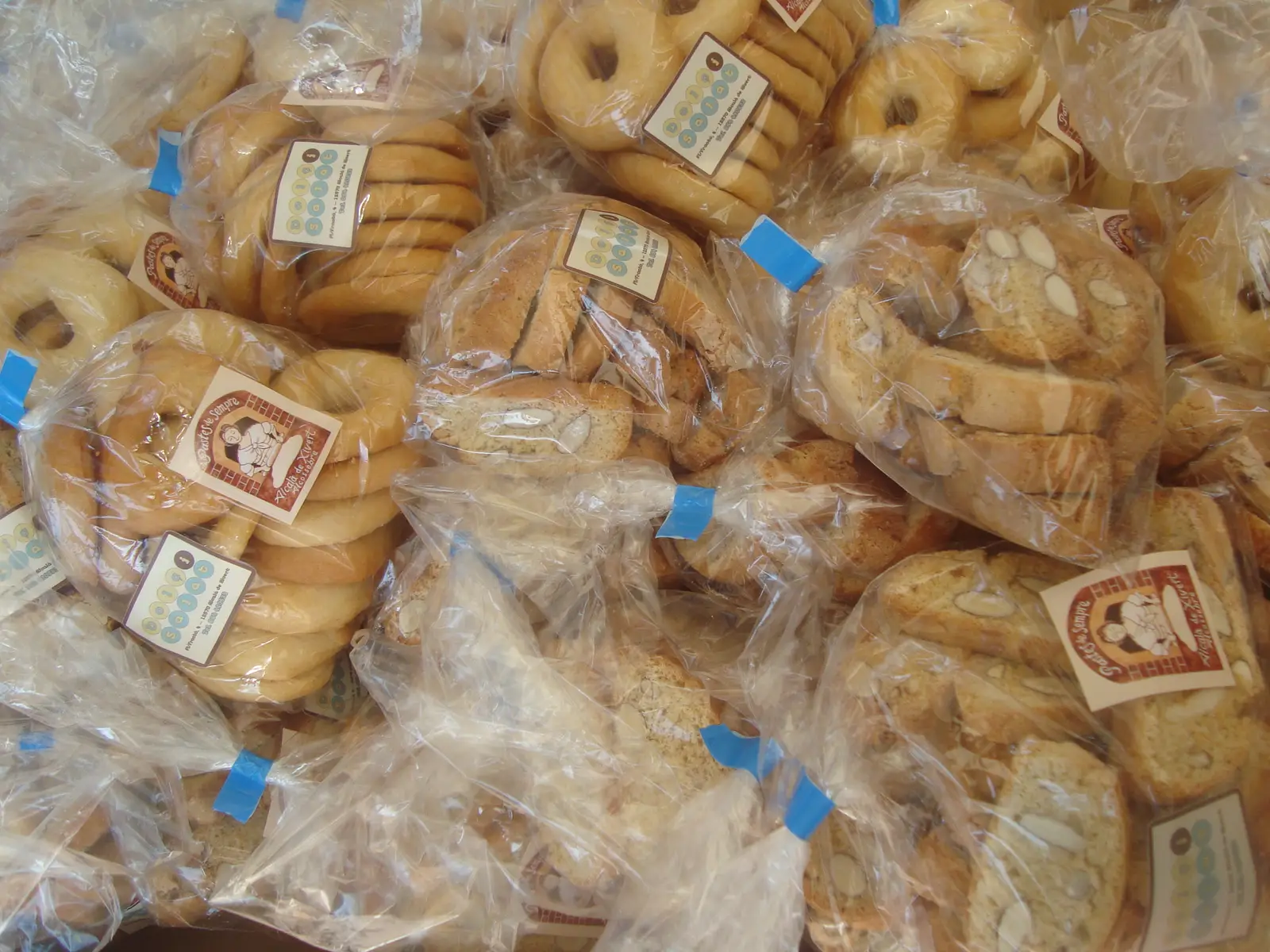 Pastas tradicionales de almendra de Alcalà de Xivert-Alcossebre, un producto local para llevarse a casa
